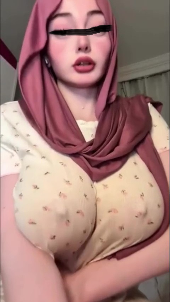 Türbanlı Sosyal Medya Fenomeni Zelal`ın Akıllara Zarar Arşivi (Sakın Kaçırma)